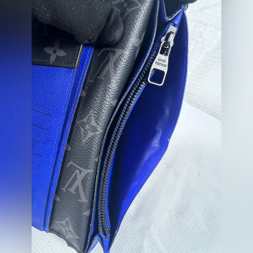 1068: Louis Vuitton unisex Long Wallet in Epi Leather & Monogram Eclipse - Picture 10 of 12
